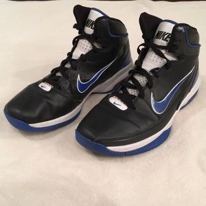 Nike Air Max basketball shoes. Barely worn